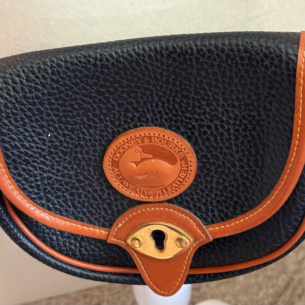 Dooney & Bourke Black and Brown Leather Crossbody Bag - Picture 2 of 6